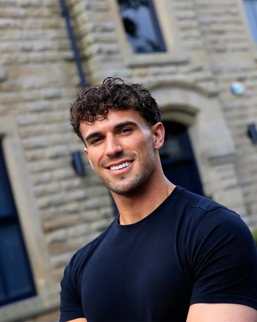 Max Gallagher, Mortgage Adviser